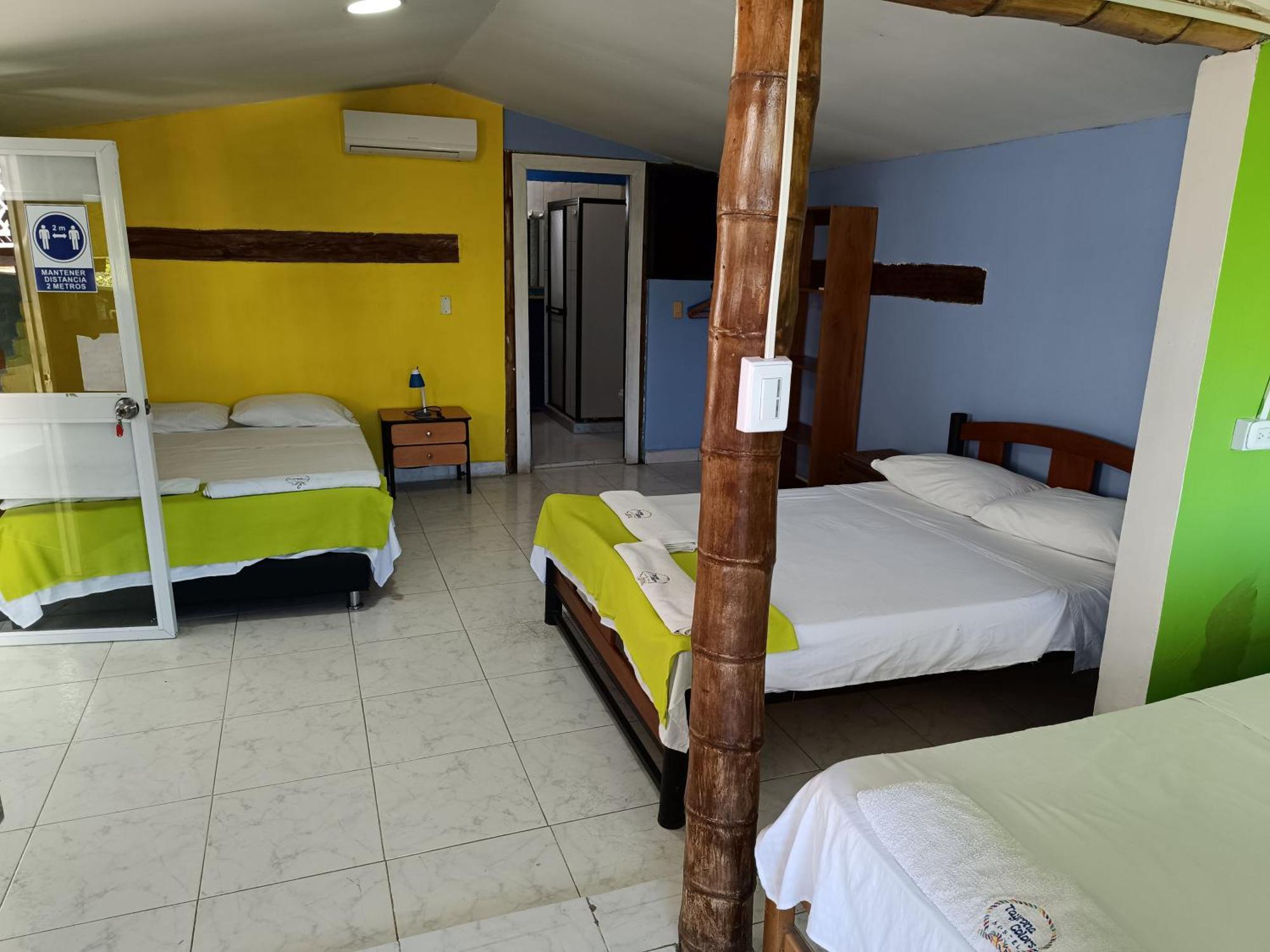 Tayrona Colors Hostel Taganga Exterior foto