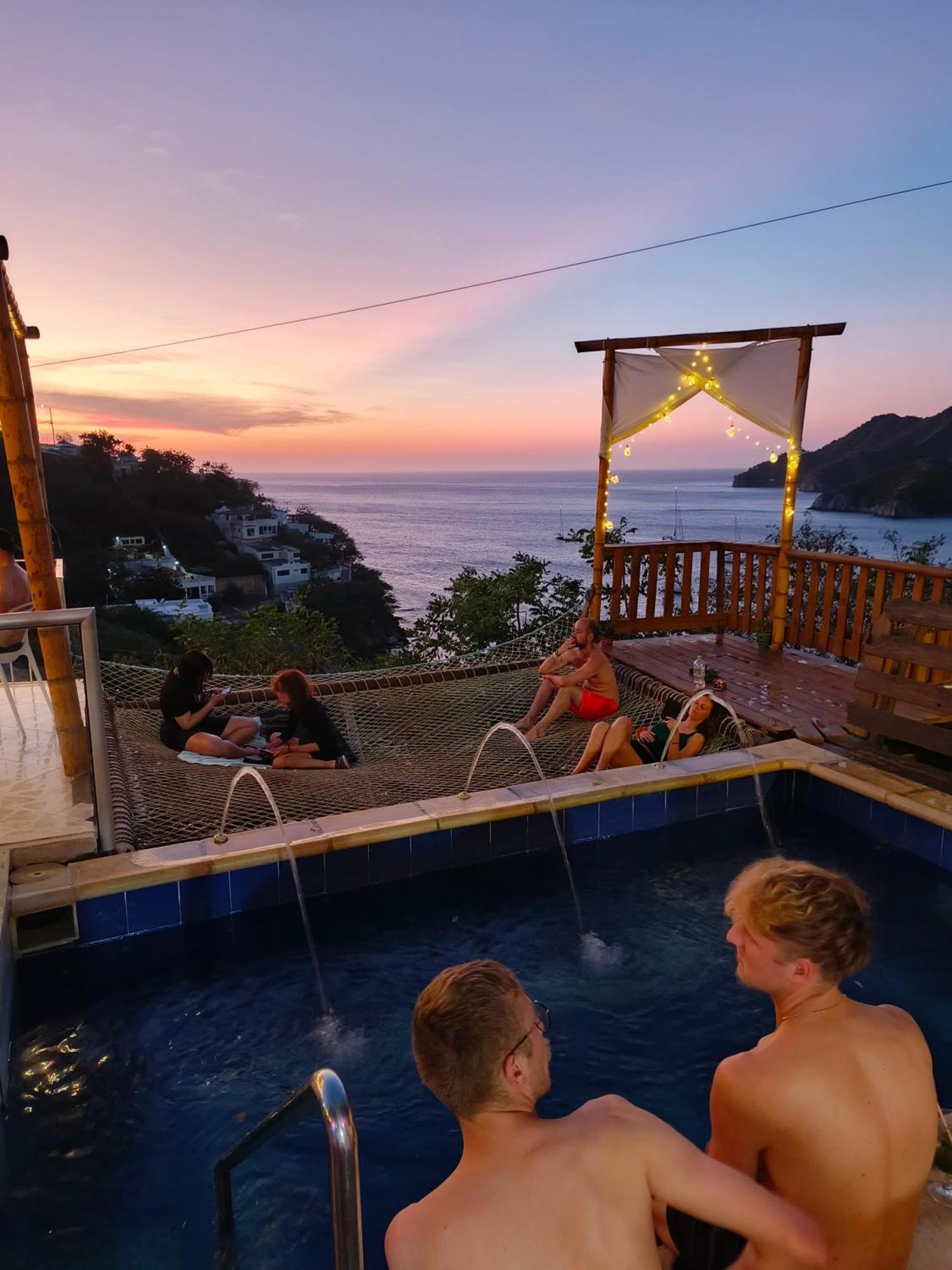 Tayrona Colors Hostel Taganga Exterior foto