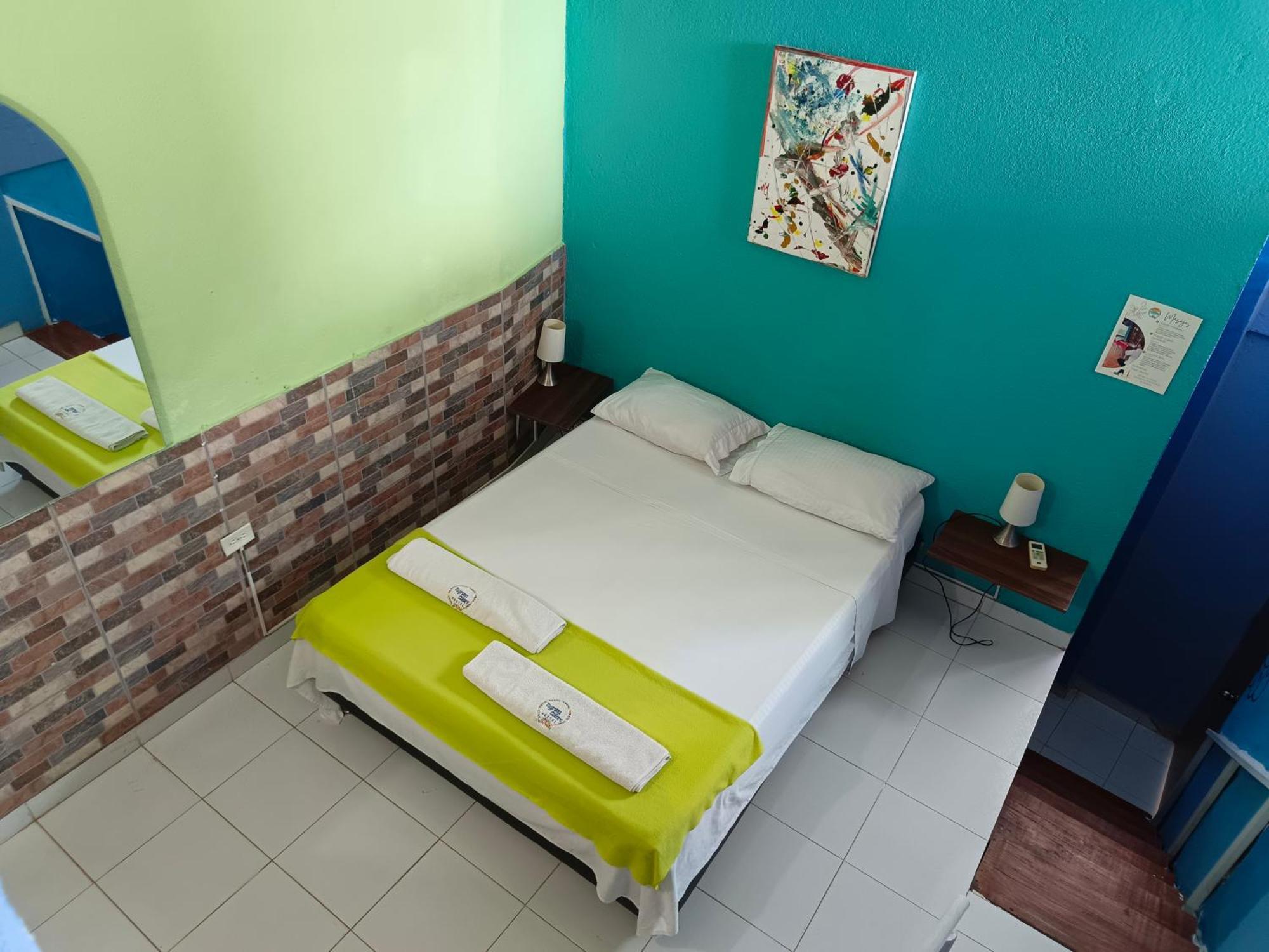 Tayrona Colors Hostel Taganga Exterior foto